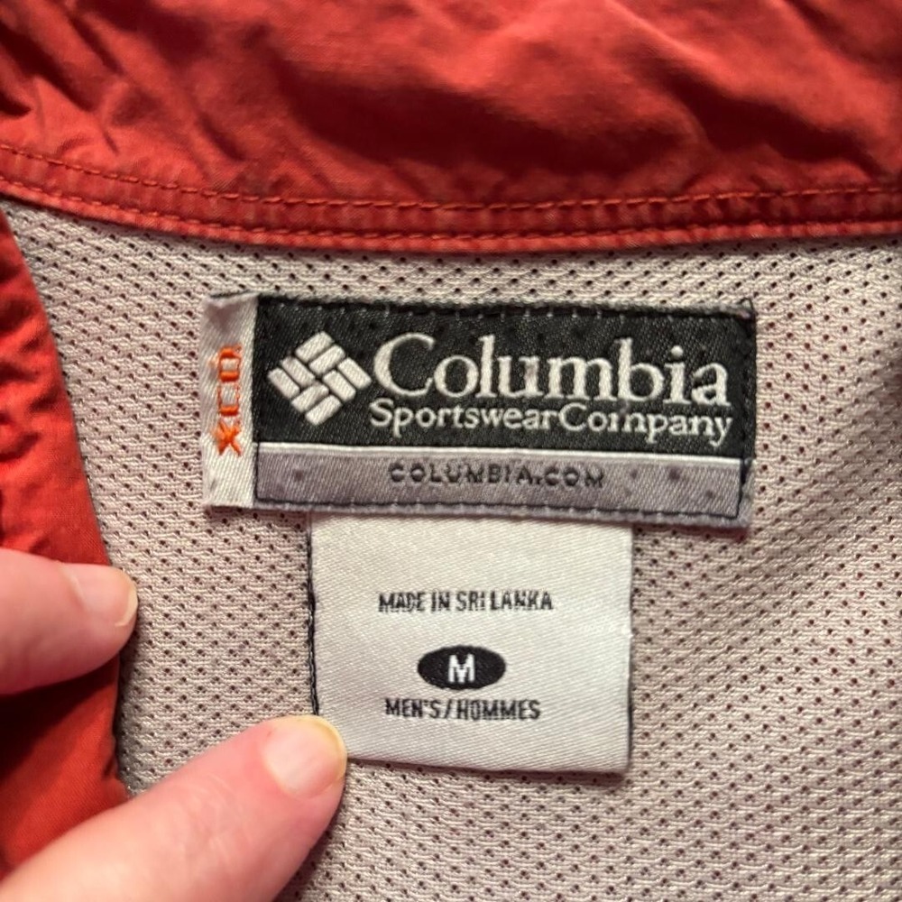 Columbia Sportswear Camp Shirt Button Up Short Slv Vented Brick Red Men's sz M - Picture 3 of 11